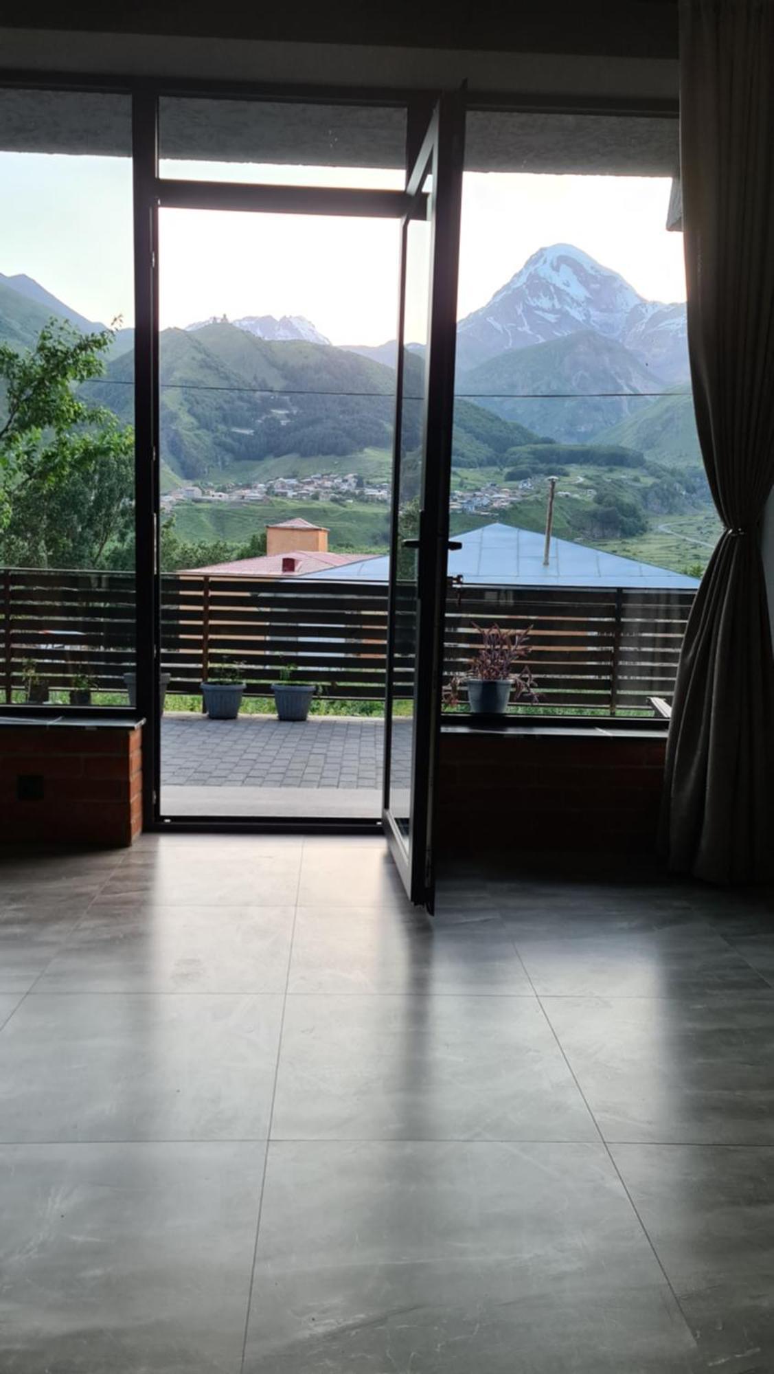 Best View Kazbegi Hotel Exterior photo