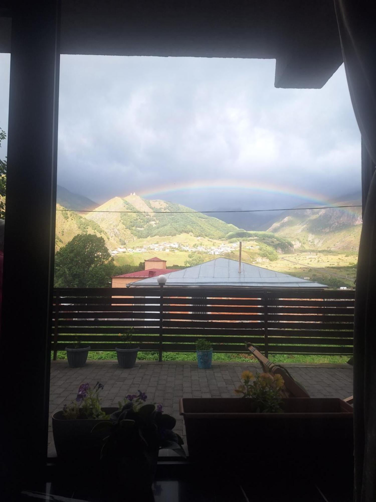 Best View Kazbegi Hotel Exterior photo