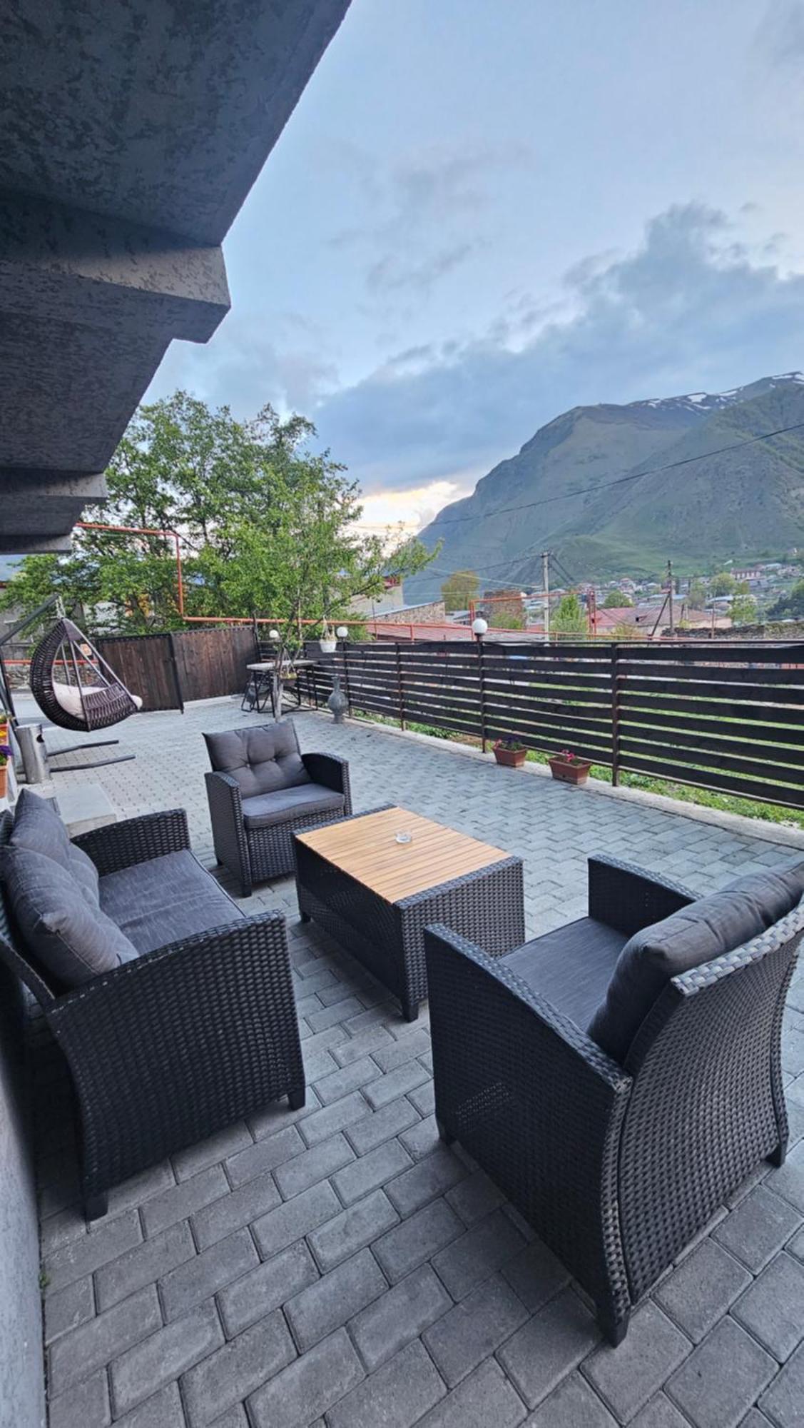 Best View Kazbegi Hotel Exterior photo